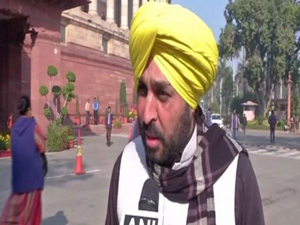 People of Delhi will vote for 'vikas', not 'vinash': Bhagwant Mann - https://cdn.connectfm.ca/EC5ED826-516E-41E1-80DB-C18F17BFA3B9_Story462260_669308.jpg