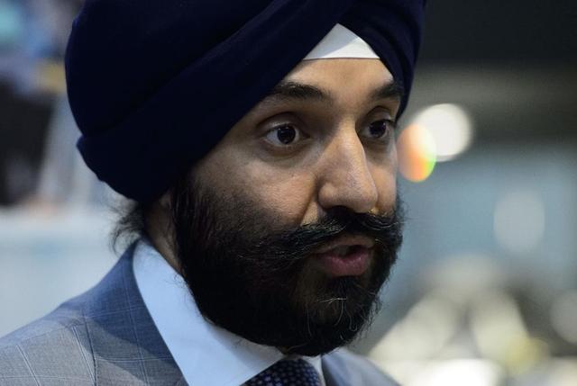 Navdeep Bains: Government moving forward on its commitment to reduce wireless prices  - https://cdn.connectfm.ca/ECE56625-5ABE-41F1-B9E3-2E067EEA736C_Story511755_739736.jpg