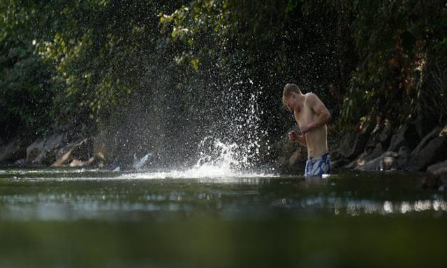 Above seasonal temperatures for B.C., reaching mid 30s in Interior - https://cdn.connectfm.ca/Environment-Canada_2025-05-28-190238_ojfz.jpg
