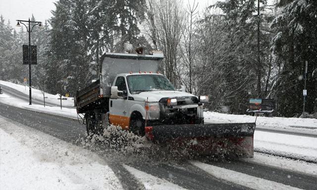 Rain and Snow Alerts in Effect as Coastal and Northern B.C. Brace for Strong Weather System - https://cdn.connectfm.ca/Environment-Canada_2025-11-20-173800_islp.jpg