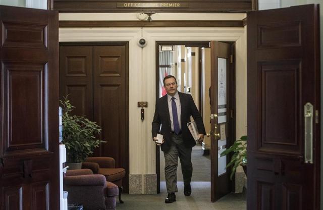 Jason Kenney brings down hammer on members of his staff and caucus who recently travelled abroad - https://cdn.connectfm.ca/F140B7DF-8D0A-43F2-BB28-EC19B6FE1D07_Story981088_1420944.jpg