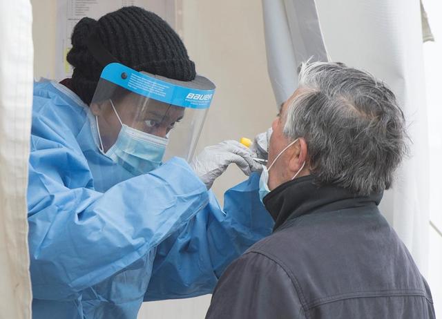 Feds will fund COVID-19 testing, tracing and data-sharing - https://cdn.connectfm.ca/F14C807C-3EE3-46A7-90B9-EC39FDEBB59D_Story630657_913673.jpg