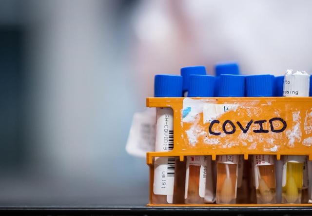 COVID-19 testing temporary drive-thru site in Whitehorse now open for two more weeks after new cases of virus confirmed - https://cdn.connectfm.ca/F16EA85D-AA84-41F1-A4BB-C8B6190D7401_Story927584_1339807.jpg