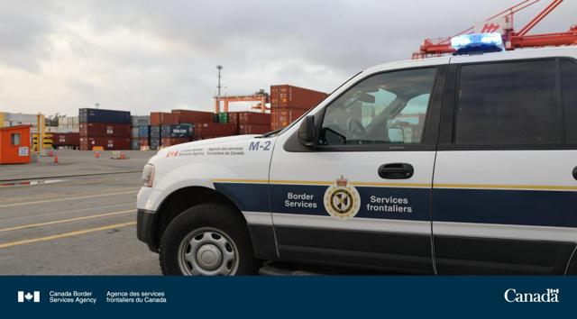 CBSA seizes eight undeclared firearms, and endangered goods in the West Coast & Yukon District - https://cdn.connectfm.ca/F2C2323F-AEA4-4350-8204-52EEFDAABD47_Story1302460_1883349.jpg