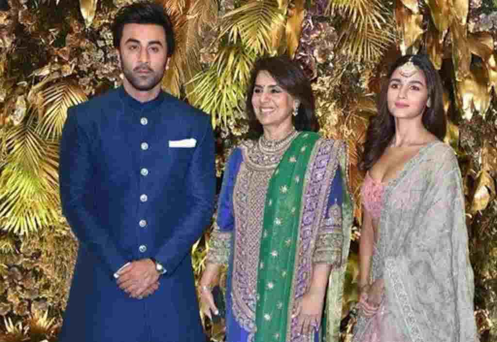 ranbir-kapoor-and-alia-bhatt-to-get-engaged-today