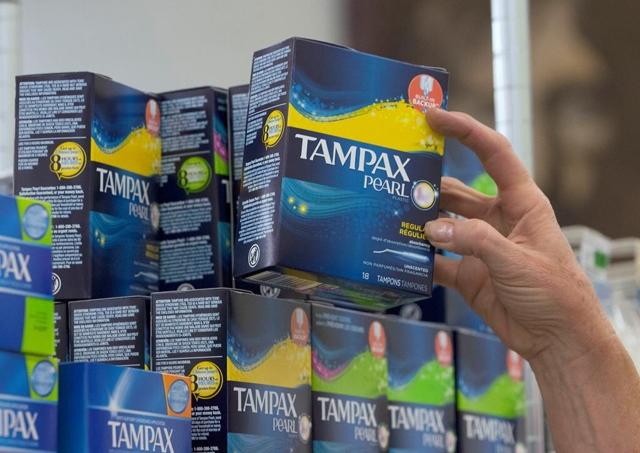 Federally regulated workplaces will soon provide menstrual products for free - https://cdn.connectfm.ca/F6E9A35C-3BB5-4358-B3E0-58049DE2B958_Story2332512_3230244.jpg
