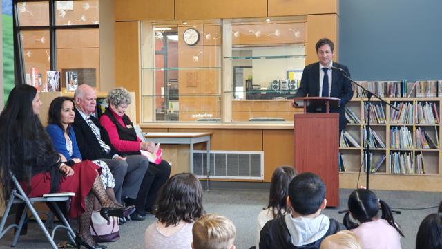 Orientation week ensures a safe, ready and welcome return to school: Rob Fleming - https://cdn.connectfm.ca/F8D73086-8E13-4CE5-BF9F-49096A8D67CF_Story756624_1094116.jpg