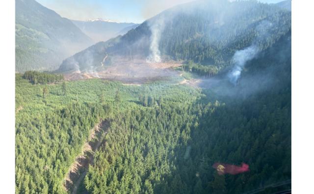 Week-old blaze near Lytton hasn't grown, despite burning in dangerously steep: B.C. Wildfire service - https://cdn.connectfm.ca/F98C2E2F-2B4C-4CA6-8609-EA6A13575A16_Story1264570_1830126.jpg