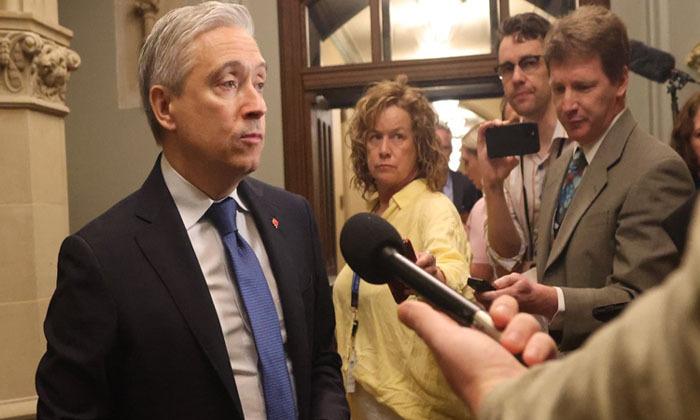 number-of-federal-public-service-jobs-could-drop-by-almost-60-000-report-predicts