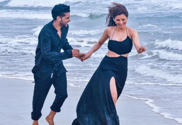 Are Guru Randhawa and Urvashi Rautela dating! - https://cdn.connectfm.ca/Guru-Randhawa.jpg