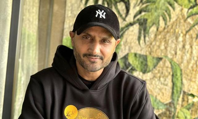 Rajya Sabha MP Harbhajan Singh accuses AAP leadership of “selling” Punjab posts after joining BJP - https://cdn.connectfm.ca/Harbhajan-Singh.jpg