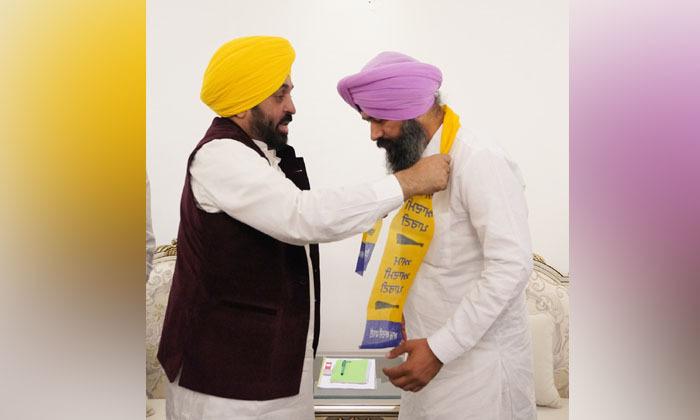shiromani-akali-dal-candidate-joins-aam-aadmi-party