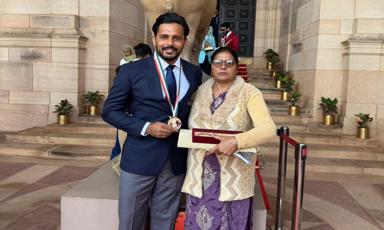three-hockey-players-from-punjab-honoured-by-president-draupadi-murmu
