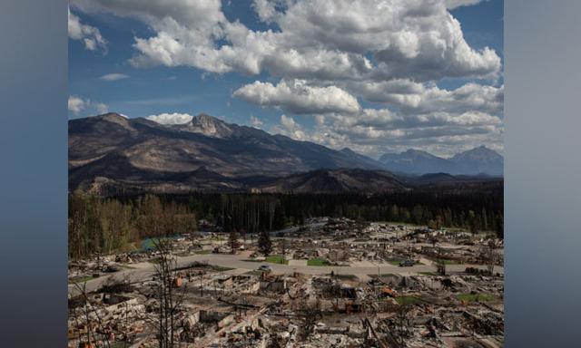 Downpour in Jasper National Park slows fires, but comes with warning - https://cdn.connectfm.ca/Jasper-National-Park_2024-08-26-165339_xjma.jpg