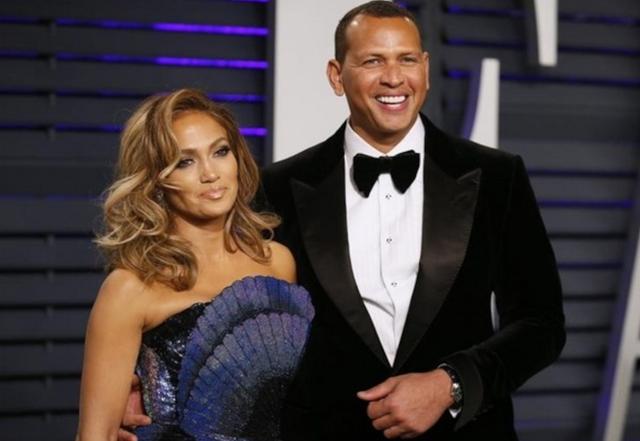 Jennifer Lopez, Alex Rodriguez officially end their engagement - https://cdn.connectfm.ca/Jennifer.jpg