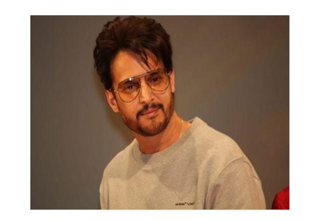 Jimmy Sheirgill's 'Collar Bomb' to come out on July 9 - https://cdn.connectfm.ca/Jimmy-Shiergill.jpg