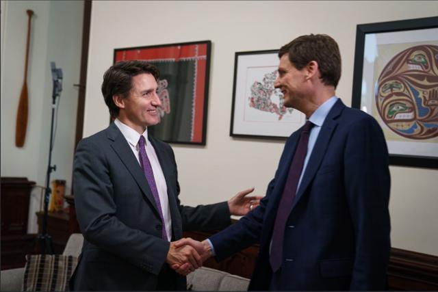 Trudeau says he is  'as surprised as Eby' that B.C. firm talks about selling cocaine - https://cdn.connectfm.ca/Justin.JPG