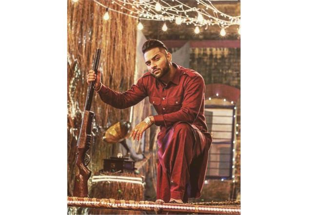 Karan Aujla & Harjit Harman summoned by Punjab State Women Commission  - https://cdn.connectfm.ca/Karan-Aujla_210915_144140.jpg