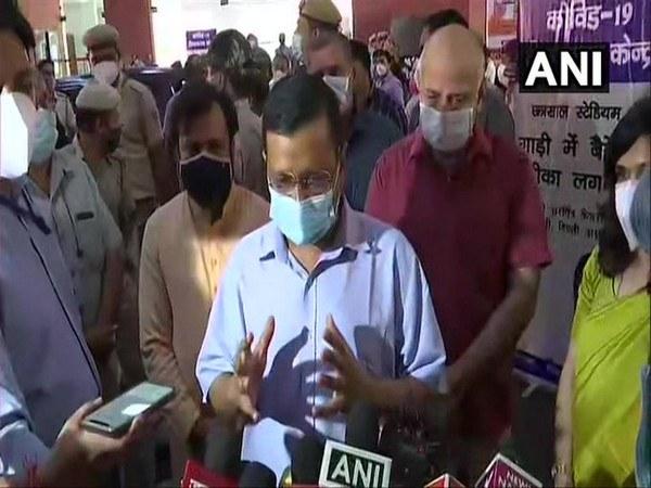 Delhi reports 900 cases in 24 hours, lowest in second wave: Kejriwal - https://cdn.connectfm.ca/Kejriwal-900cases.jpg