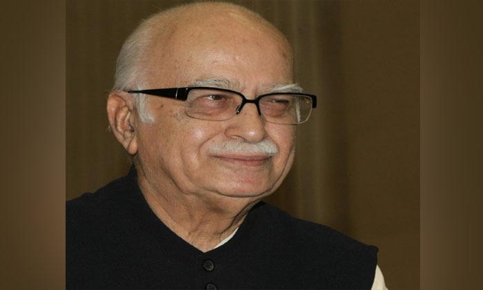lal-krishna-advani-admitted-to-apollo-hospital