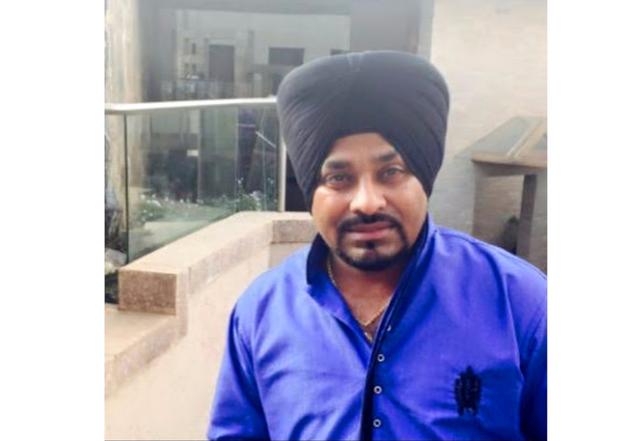 Lehmber Hussainpuri reconciles with wife  - https://cdn.connectfm.ca/Lember-Hussainpuri_210607_151640.jpg