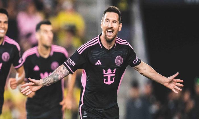 whitecaps-top-messi-inter-miami-2-0-in-first-leg-of-concacaf-champions-cup-semis