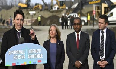 backbench-ottawa-mp-chandra-arya-to-run-for-liberal-leadership