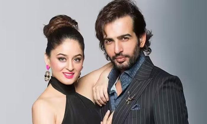 mahhi-vij-and-jay-bhanushali-announce-separation-emphasise-peaceful-co-parenting