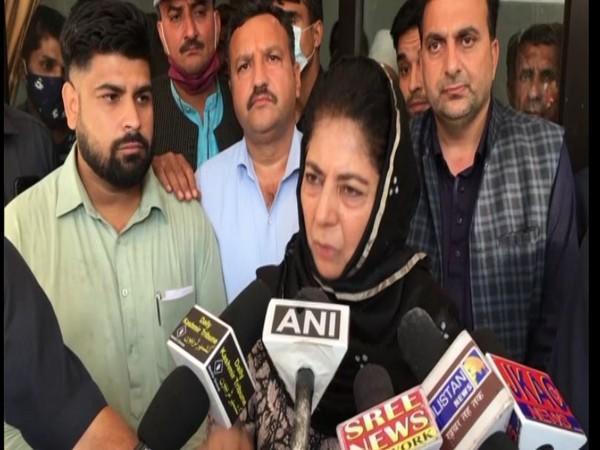 mehbooba-mufti-asks-centre-to-resolve-citizens-farmers-issues