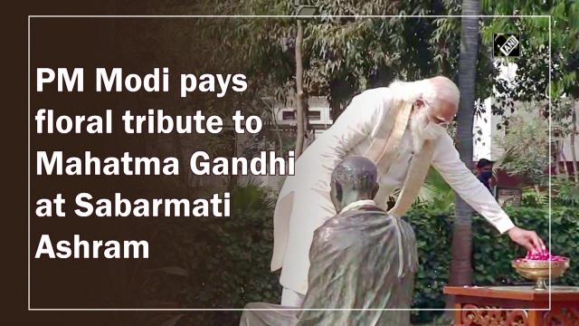 PM Modi pays floral tribute to Mahatma Gandhi at Sabarmati Ashram - https://cdn.connectfm.ca/Modi-gandhi.jpg