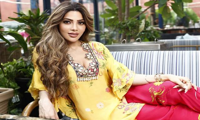 Nikki Tamboli to star in Punjabi film - https://cdn.connectfm.ca/Nikki-Tamboli_2025-01-08-151106_dsix.jpg