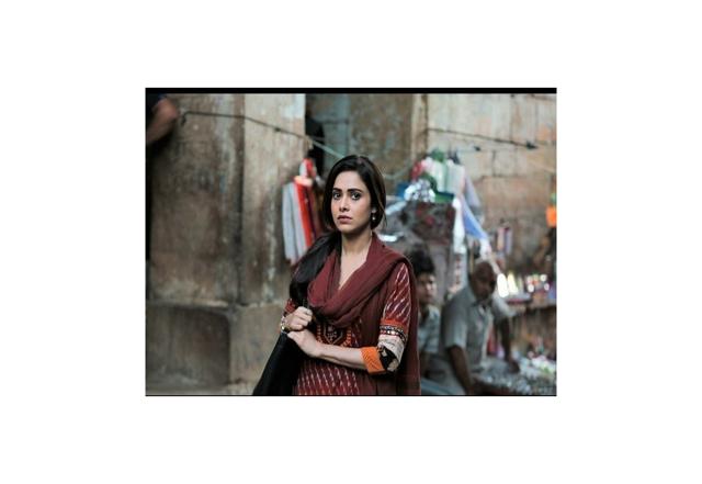 Nushrratt Bharuccha injured during Holi song sequence  - https://cdn.connectfm.ca/Nushrat.jpg