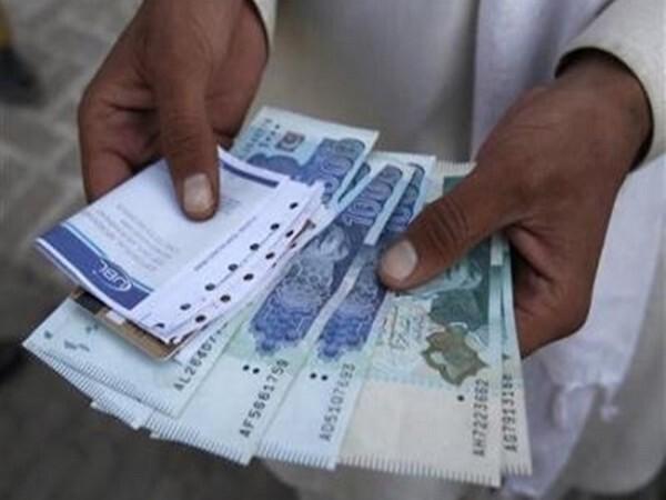 Pakistan rupee crashes to all-time low against USD - https://cdn.connectfm.ca/Pakistan-rupee.jpg