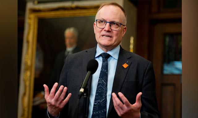 NDP warns parliamentary gridlock could shape confidence votes as Conservative–Liberal standoff deepens - https://cdn.connectfm.ca/Peter-Julian.jpg