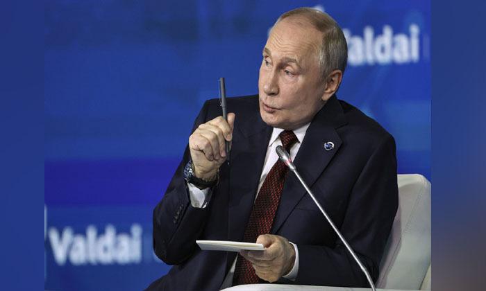 russian-president-putin-congratulated-trump-on-his-victory