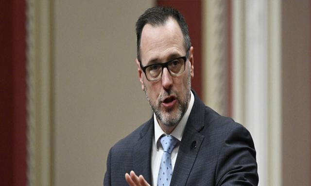 Quebec government to ban prayer in public places - https://cdn.connectfm.ca/Quebec-government_2025-08-28-181319_idyj.jpg