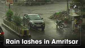 Rain lashes in Amritsar - https://cdn.connectfm.ca/Rain.jpg