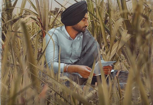  Get ready for ‘Kinne Aaye Kinne Gaye- part 2’ - https://cdn.connectfm.ca/Ranjit-Bawa_210427_132308.jpg