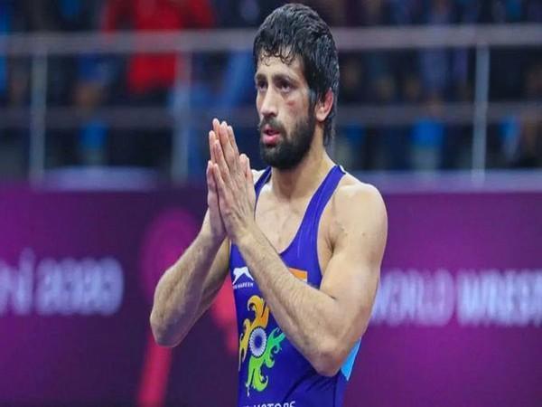 tokyo-olympics-president-pm-congratulate-wrestler-ravi-dahiya-for-winning-silver-medal