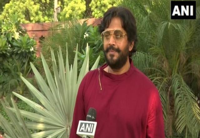 Ravi Kishan demands law to curb vulgar content in Bhojpuri films - https://cdn.connectfm.ca/Ravi-Kissen_210614_130000.jpg