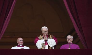 robert-prevost-first-pope-from-us-in-history-of-the-catholic-church-takes-the-name-leo-xiv