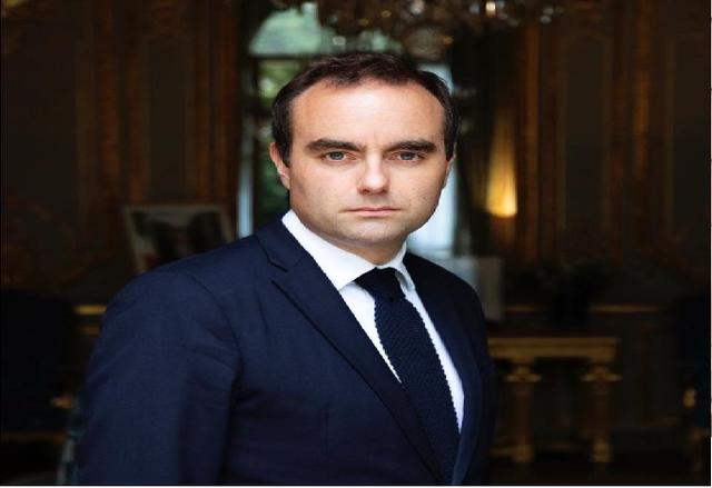 French PM resigns hours after naming government, plunging  France further into political chaos - https://cdn.connectfm.ca/Sébastien-Lecornu.jpg