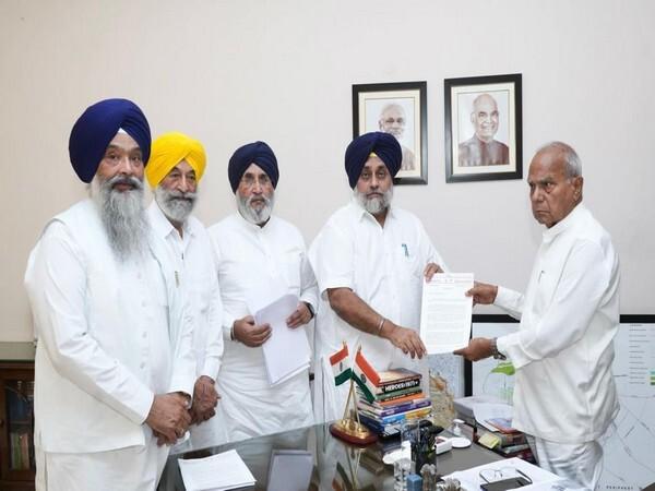 SAD delegation urges Punjab Guv to dismiss CM Bhagwant Mann from office - https://cdn.connectfm.ca/SAD-urges-Punjab-Guv-to-dismiss-CM-Bhagwant-Mann_ANI.jpg