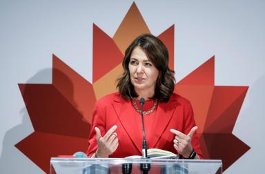 alberta-premier-danielle-smith-expected-to-announce-cabinet-shuffle