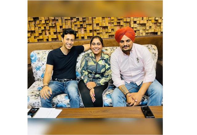 Sidhu Moosewala & Afsana Khan to collaborate with Salim Merchant! - https://cdn.connectfm.ca/Salim-8_210722_190322.jpg