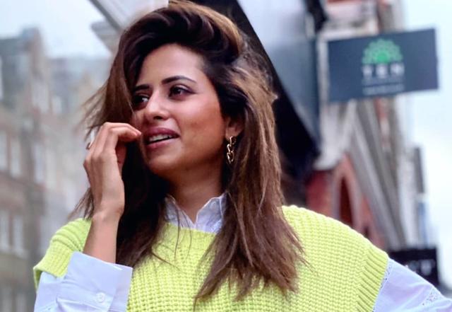 ​Sargun Mehta to star opposite Gitaz Bindrakhia      - https://cdn.connectfm.ca/Sargun-Mehta_210725_164235.jpg