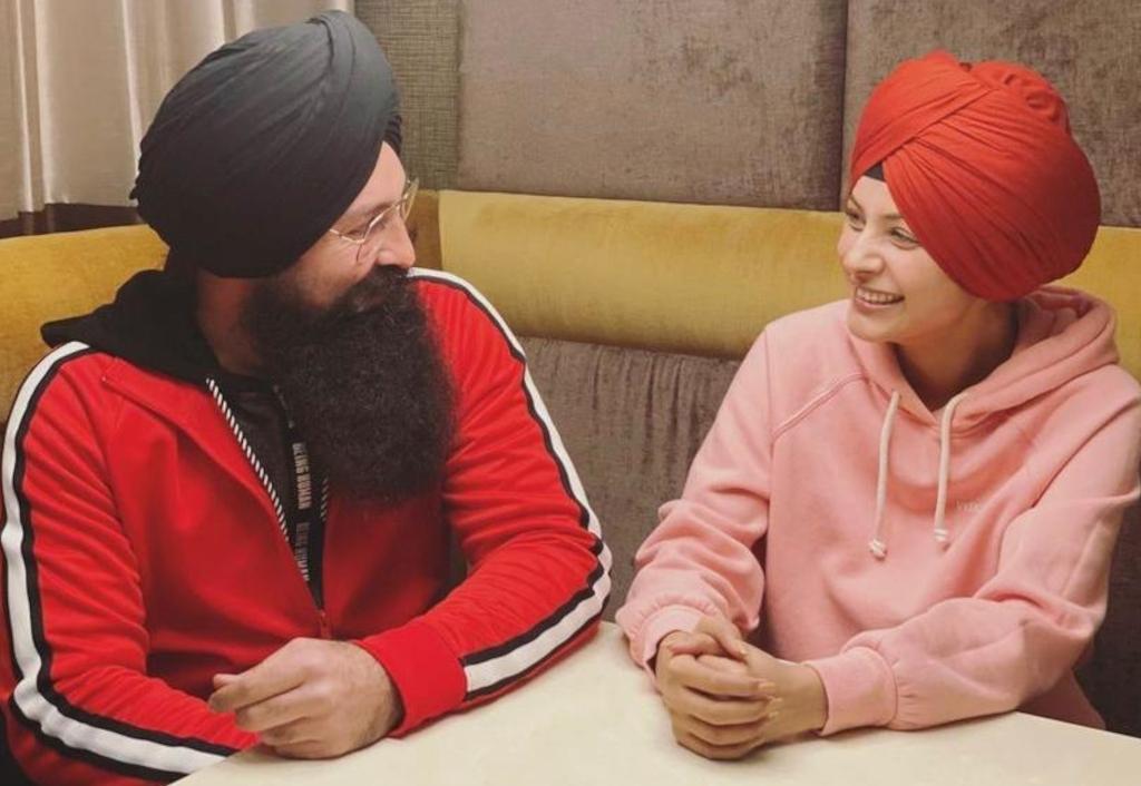 shehnaaz-gill-plays-diljit-donsajh