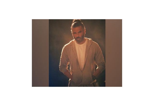 Suniel Shetty to star in web series 'Invisible Woman' - https://cdn.connectfm.ca/Shetty.jpg