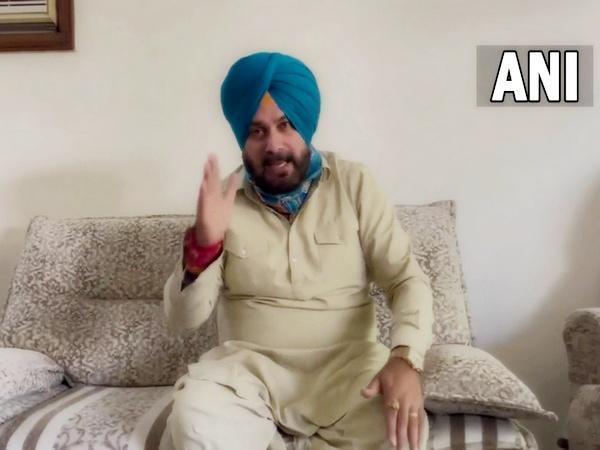 Can't compromise on ethics, didn't want repeat of tainted leaders, officers: Sidhu - https://cdn.connectfm.ca/Sidhu-after-resignation.jpg