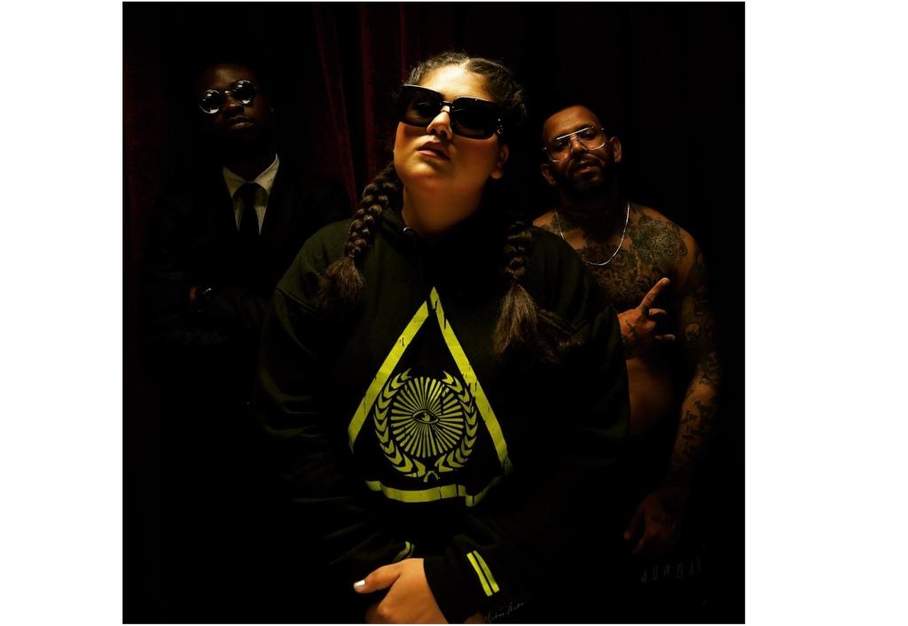 simiran-kaur-dhadlis-lahu-di-awaaz-trends-on-youtube